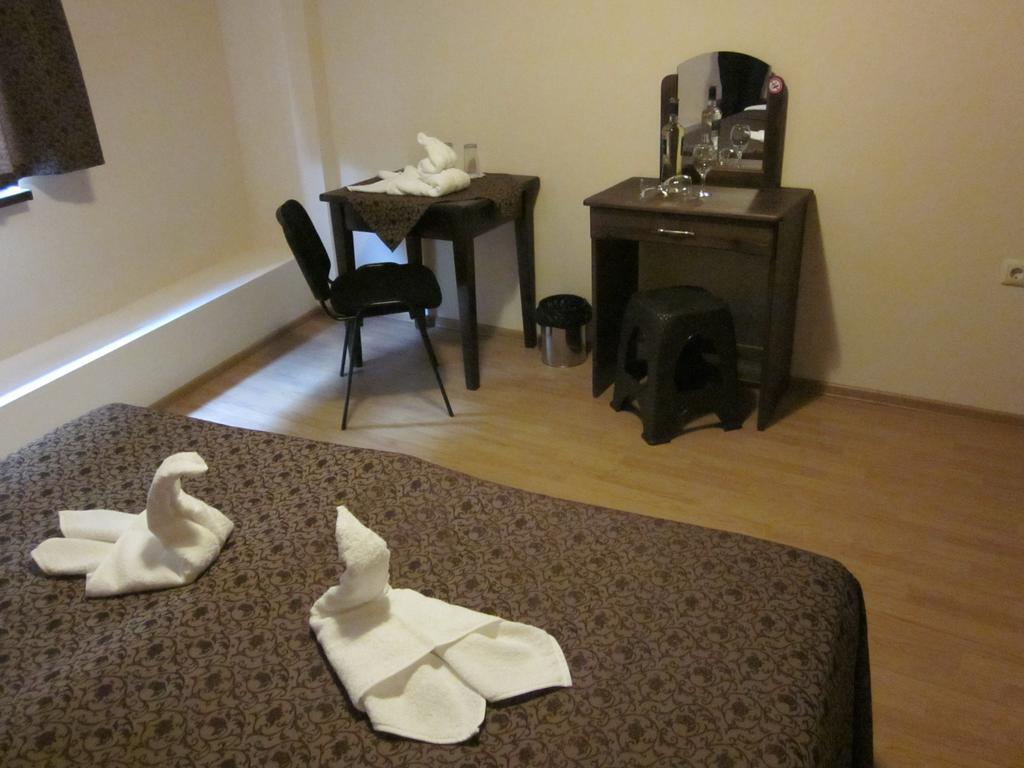 Hotel Terazini Veliko Tarnovo Quarto foto