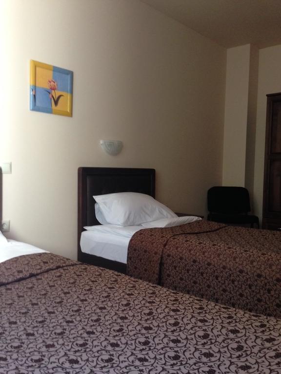 Hotel Terazini Veliko Tarnovo Quarto foto
