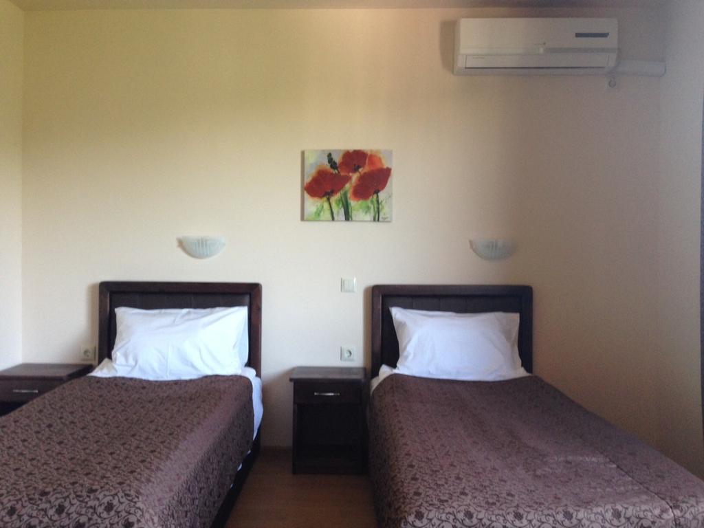 Hotel Terazini Veliko Tarnovo Quarto foto